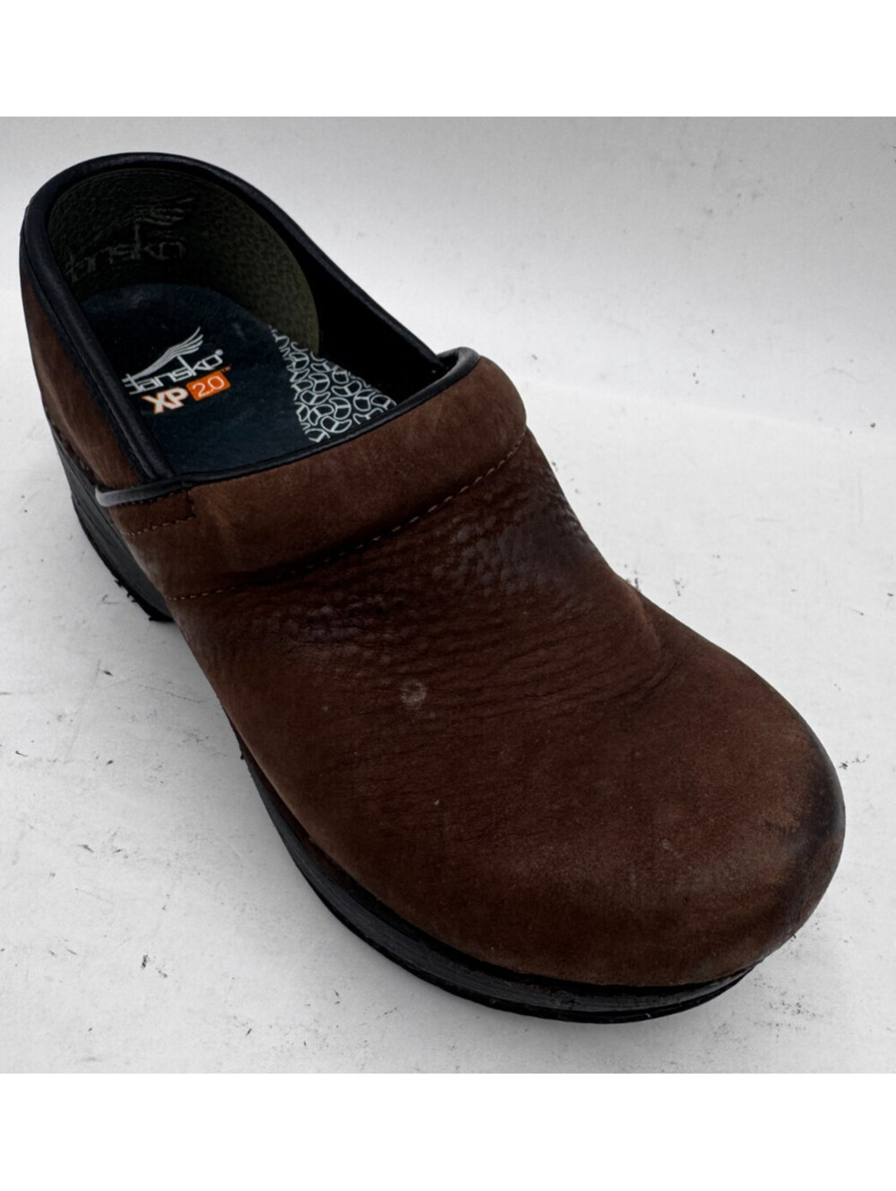 Dansko XP 2.0 Womens Clog 5.5-6 Brown Oil Leather Round Toe Casual Slip On Shoes